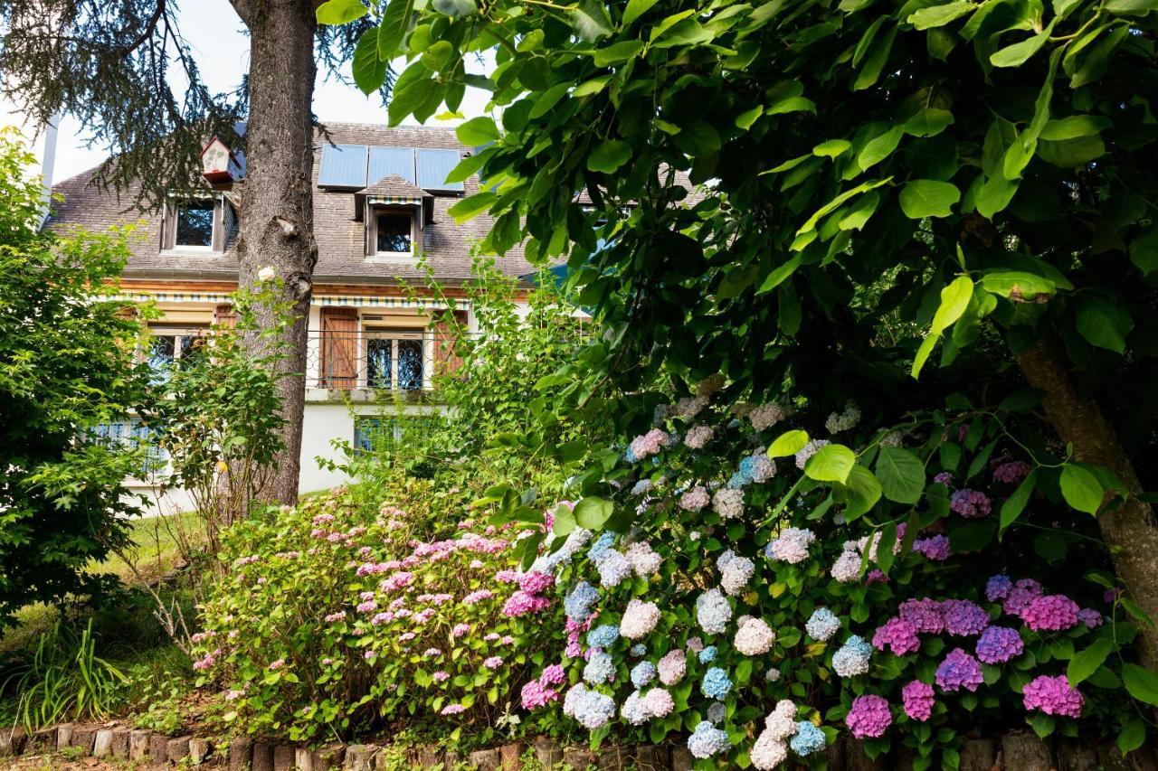 La Demeure Aux Pins Bed and Breakfast Lourdes Buitenkant foto